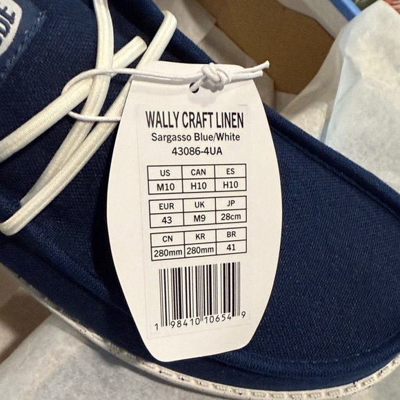 Hey Dude Wally Craft Linen Sargasso Blue/White Loafers - Picture 2 of 4